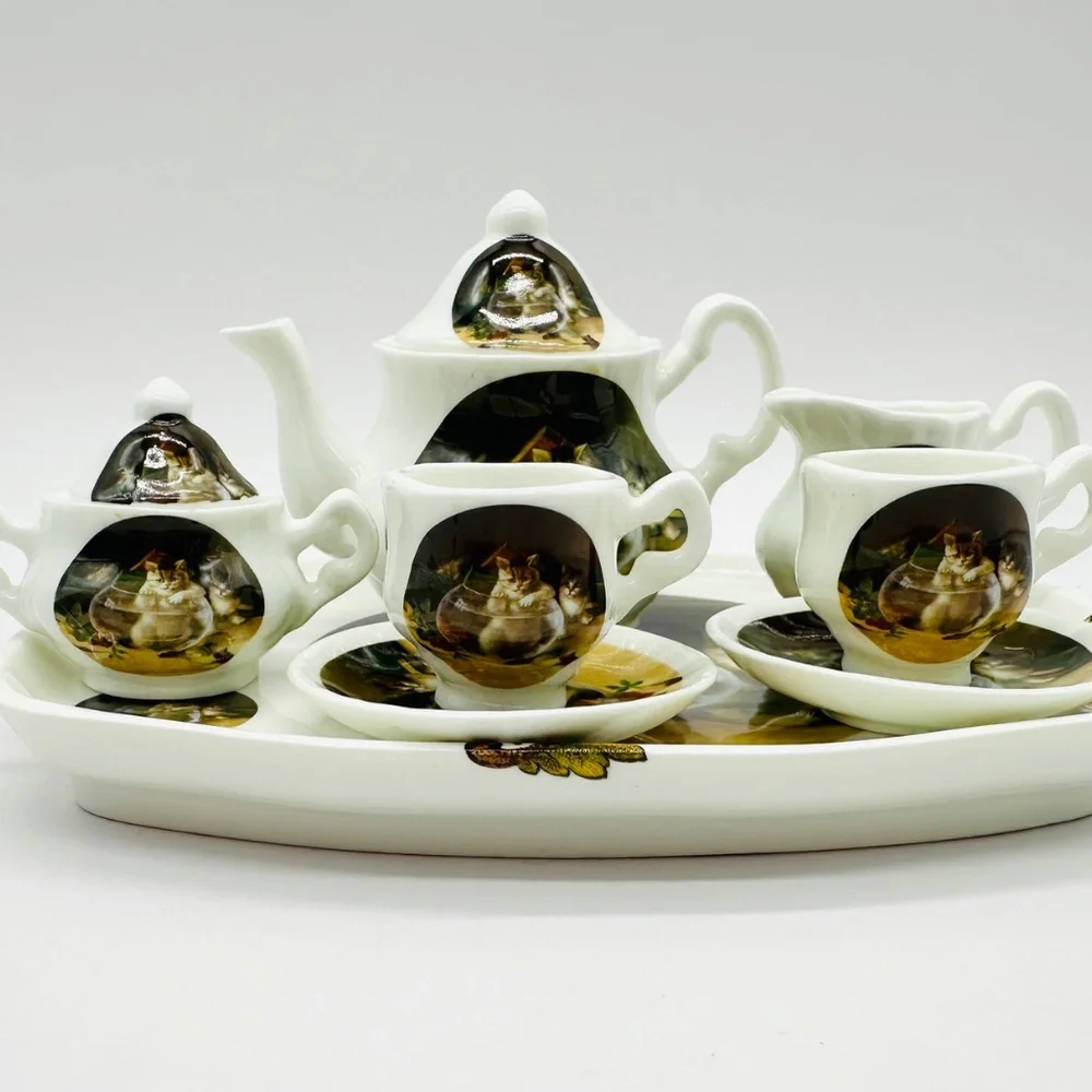 Vintage Crownford Made In England Fine Bone China Miniature Tea Set Cats